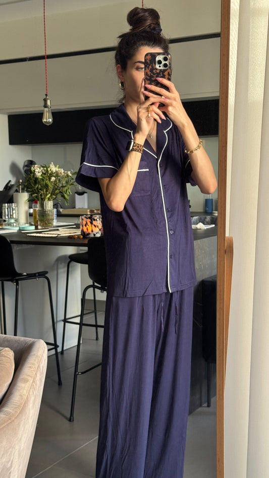 סט פיג׳מה כחולה - חולצה קצרה, מכנסיים ארוכים